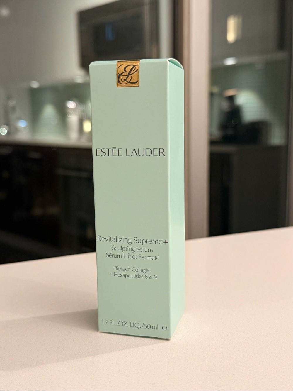Estée Lauder Revitalizing Supreme+ Sculpting Serum — 50ml